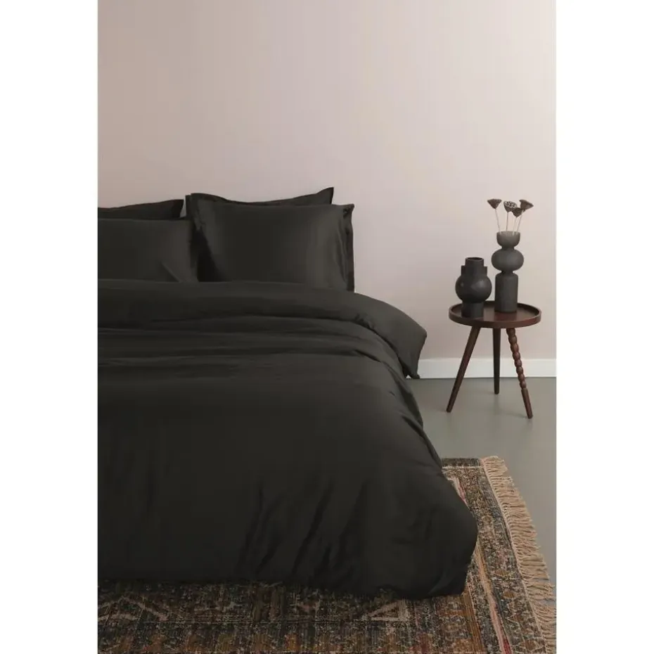 Ambiante Satin Uni dekbedovertrek - 200x200/220 - Zwart
