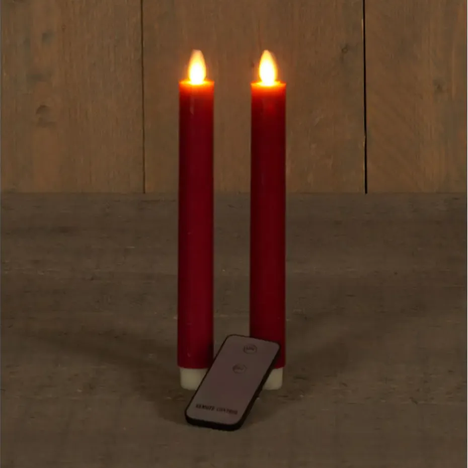 Anna's Collection Dinerkaarsen - 2x - rood - LED - met remote