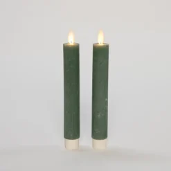 Anna's Collection LED dinerkaarsen - 2x st - jade groen - 18 cm
