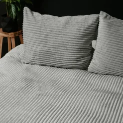 Dekbedovertrek Teddy Rib 240x220 – Fluweelzacht & Knus Design - Grijs