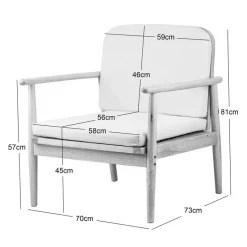 Fauteuil van massief hout en beige stof