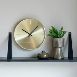 Forno zwarte wandplank met leren riemen.