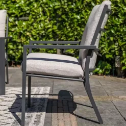 Garden Impressions Sergio dining tuinstoel Carbon black/Dessert