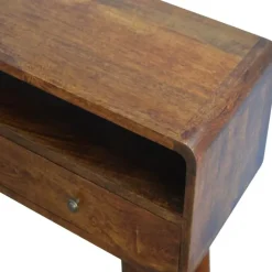 Gebogen Kastanje Sidetable met Open Sleuf