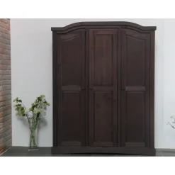 Hioshop Bruine 3-deurs kledingkast Rico