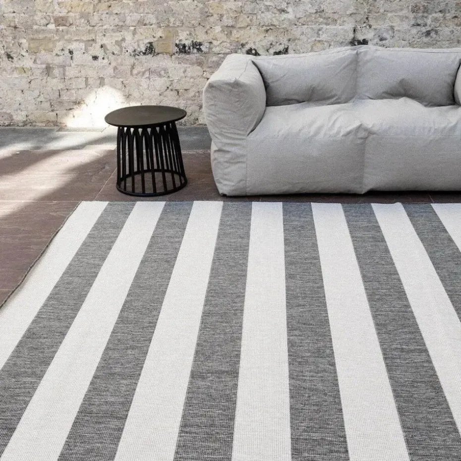 Interieur05 Buitenkleed Stripes Grijs/Wit dubbelzijdig - 230 x 160 cm