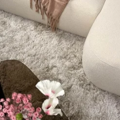 Interieur05 Hoogpolig vloerkleed Nika Ivoor - 240 x 340 cm