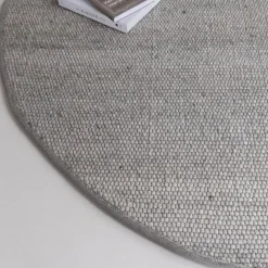 Interieur05 Wollen Vloerkleed Rond Lichtgrijs Vik - 160 x 160 cm