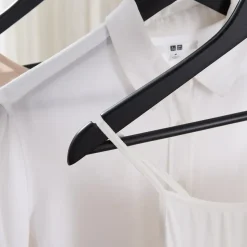 Kledinghangers - massief hout - 30 stuks - zwart