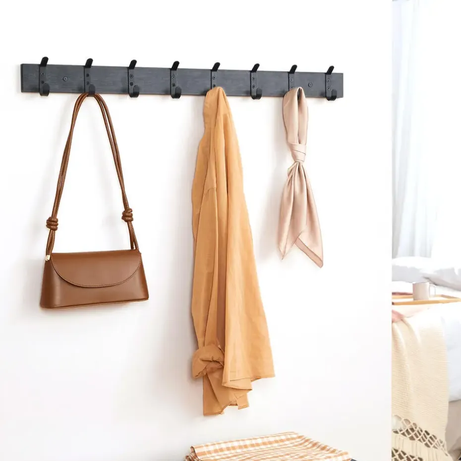 Lange wandkapstok - 8 zwarte haken - 88x6.5x1.5 cm - zwart