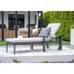 Levanto ligbed - carbon black - valley sand