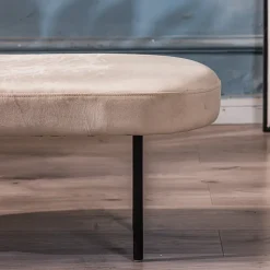 Metalen en fluwelen beige bank