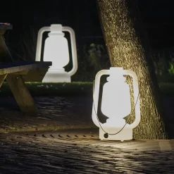 Qazqa staande buitenlampen storm wit e27