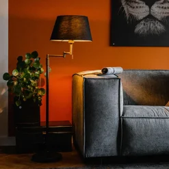 Qazqa vloerlampen ladas zwart e27