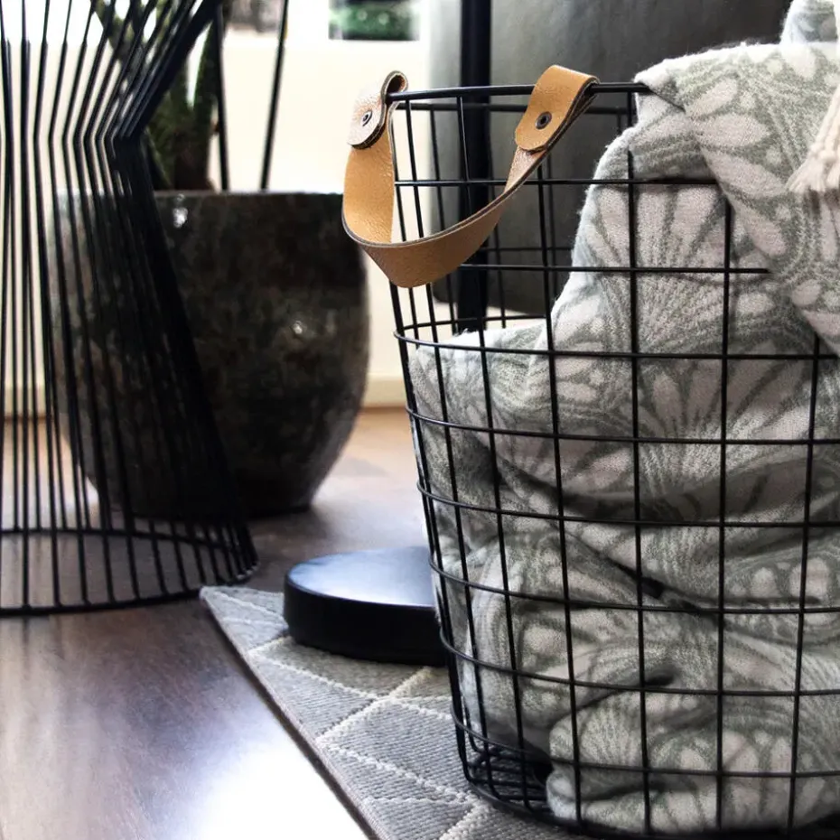 QUVIO Opbergmand metaal klein - Zwart