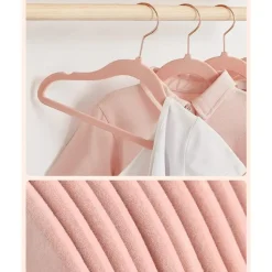 Set van 30 kinder kledinghangers in rose, met rosé gouden haak