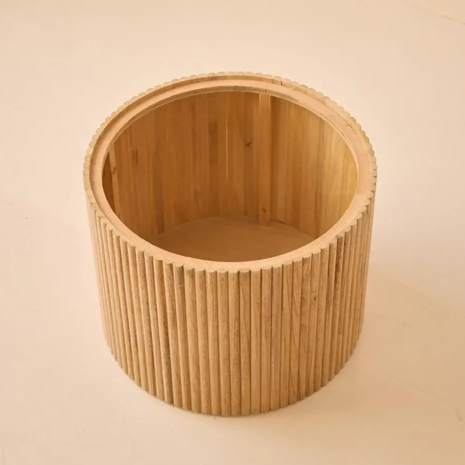 Set van 2 ronde salontafels van massief hout met opbergruimte