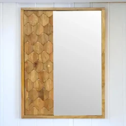 Spiegelkast met Houtsnijwerk