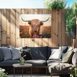 Tuinposter Spring Highlander - 60 x 80cm - Beige