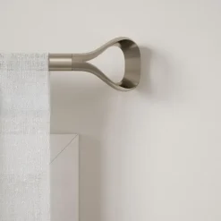 Umbra Loop 2,5 cm Gordijnroede, 93-304 cm