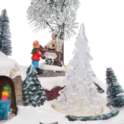 vidaXL - Miniatuur kerstdorp met treinstation - 23,5x16x18,5 cm - Hars