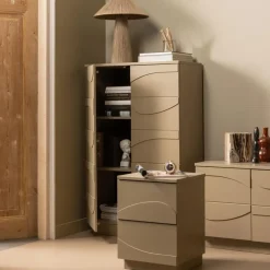 WOOOD Teo Kast - Grenenhout - Mud - 116x72x35